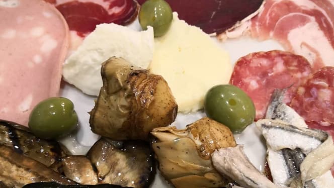 Ristorante Capasso (Via Porta S. Gennaro) - 2