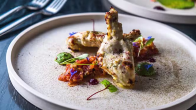 The Mint Room Bath - 8