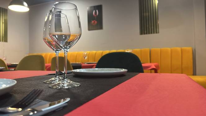 Saran Indian Cusine - 1