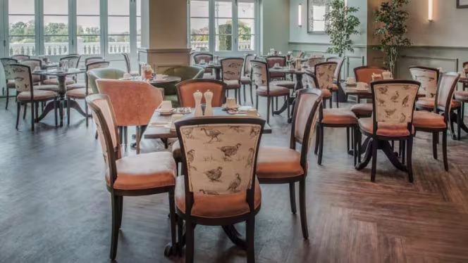 1560 in the Mansion House - 6