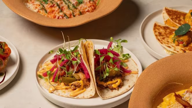 The Lake - Restaurante de Tapas - 3