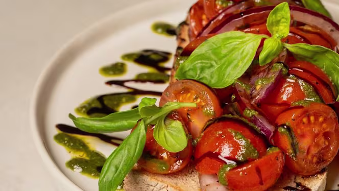 The Lake - Restaurante de Tapas - 4