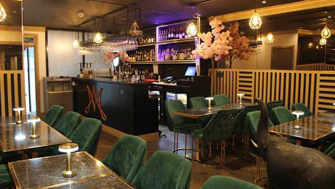 Ayyy Lounge - 3