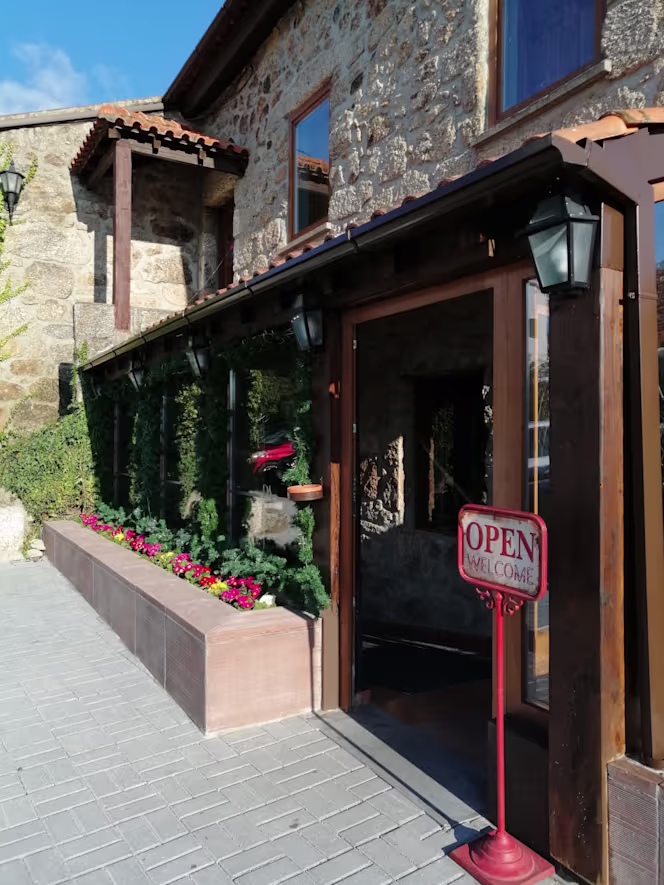 Dabeira Country & Lounge restaurant - 0