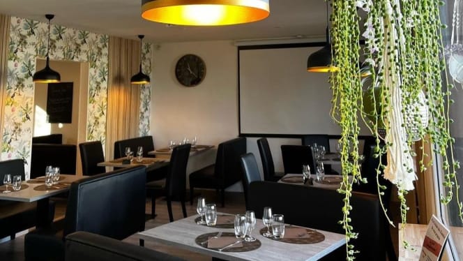 A la Croisée des Chemins - 6