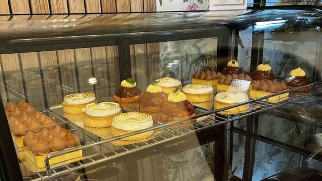 A la Croisée des Chemins - 1