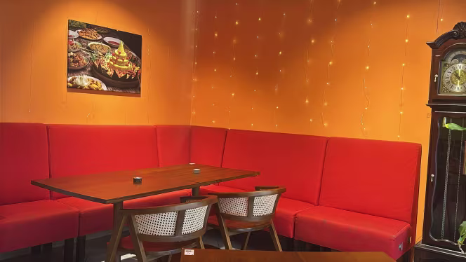 Restaurant Makan Enak - 2