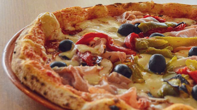 Pizzería Mano A Mano Valencia - 1