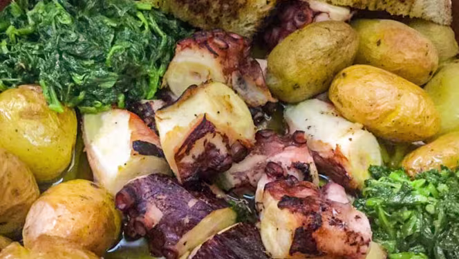 Mesa com Tradição - Avintes - 0