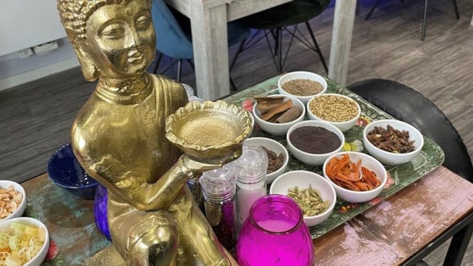 Dessi Tadka Obersendling - 2