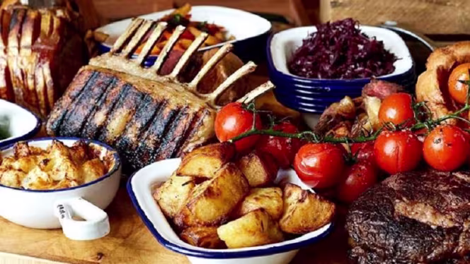 Gillray's Steakhouse & Bar - 7