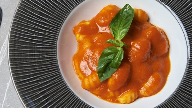 Moretto Cafè & Cocktail Bar - 2