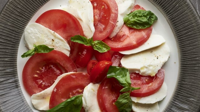 Moretto Cafè & Cocktail Bar - 4