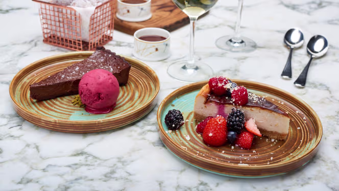 Hans' Bar and Grill - 1