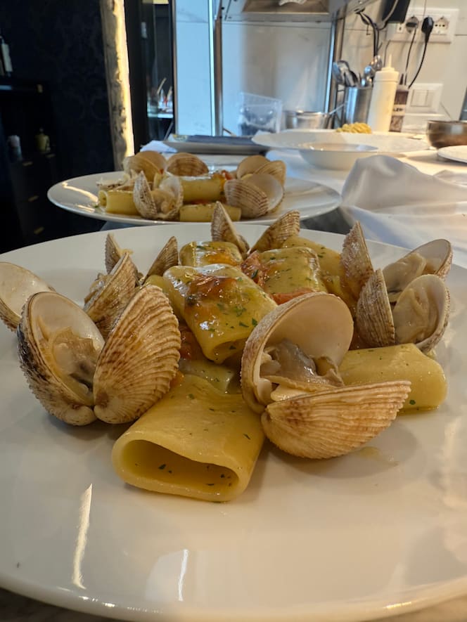 Bella'mbriana Restaurant - 8