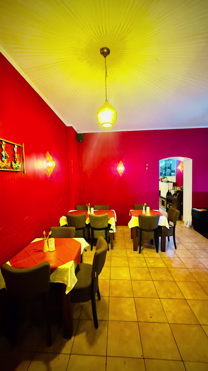 Dastoor Restaurant - 7