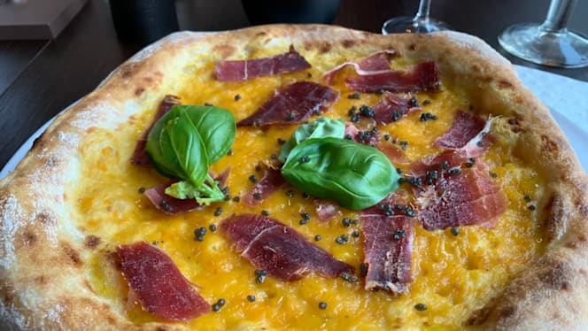 Lomo Restaurant, Exclusive Beef & Gourmet Pizza - 9