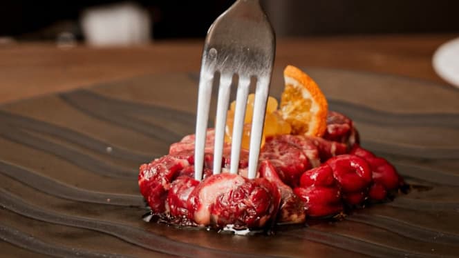 Lomo Restaurant, Exclusive Beef & Gourmet Pizza - 6