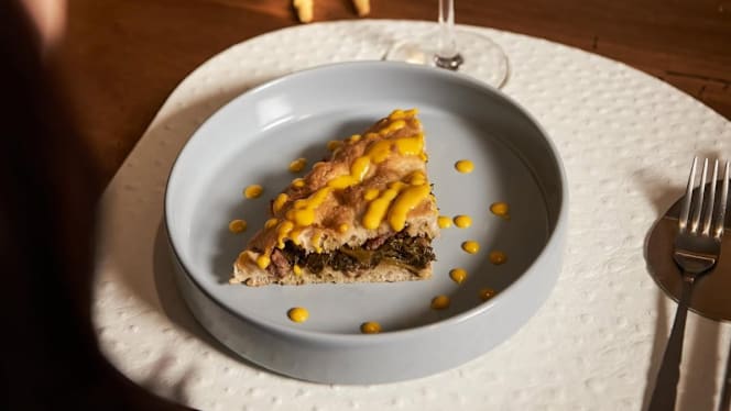 Lomo Restaurant, Exclusive Beef & Gourmet Pizza - 3