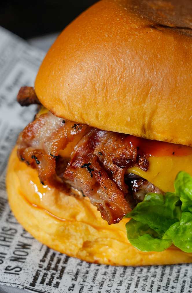 St Andrew Vintage Beer House - 8