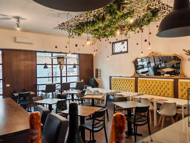 Aca Wine Bistrot - 8