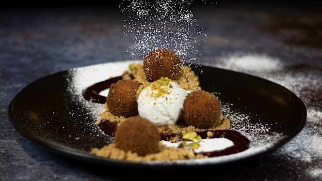 Canalla Food & Drinks - 9