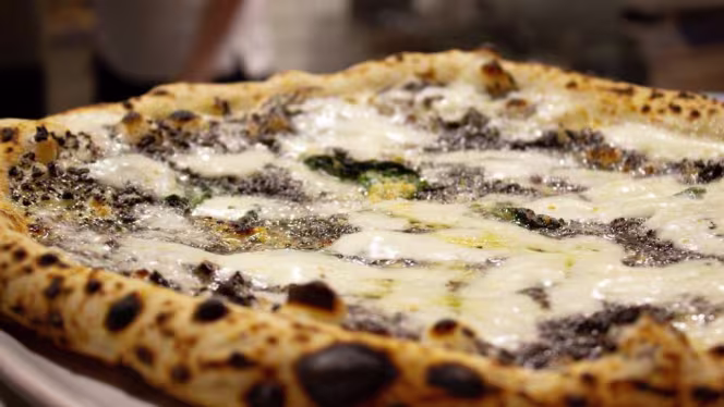 Pizzería napolitana Rifugio - 0