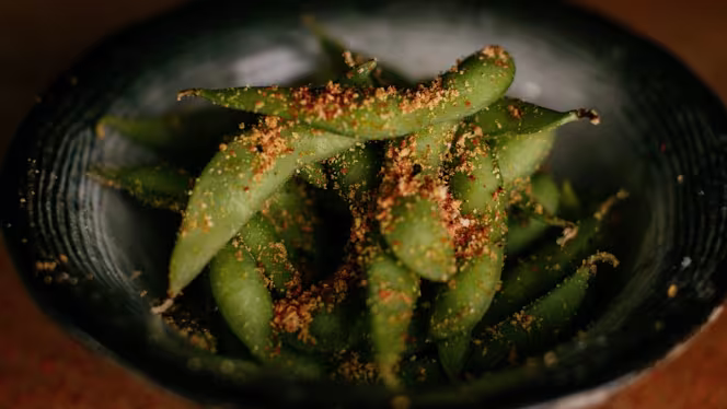 家 | KUTOSHI - Restaurant fusió nipobrasilera - 6