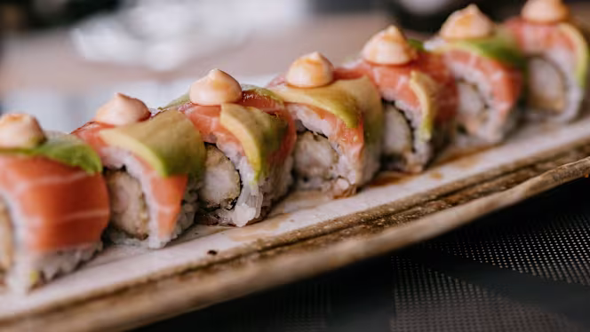 家 | KUTOSHI - Restaurant fusió nipobrasilera - 1