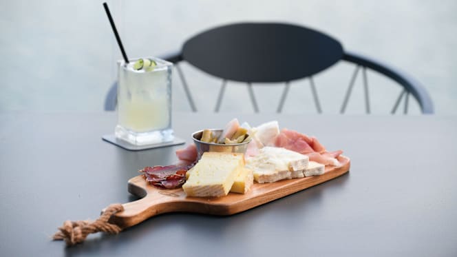 Roof Top Relax Bar - 1