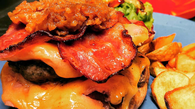 Lotus Steak & Burger House - 5