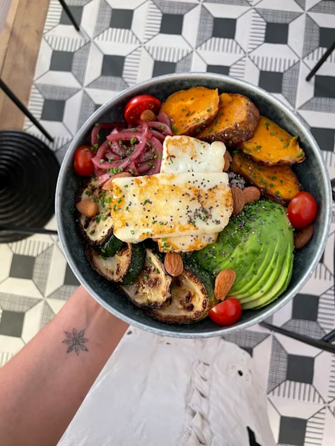 Wiloo Restaurant - 7