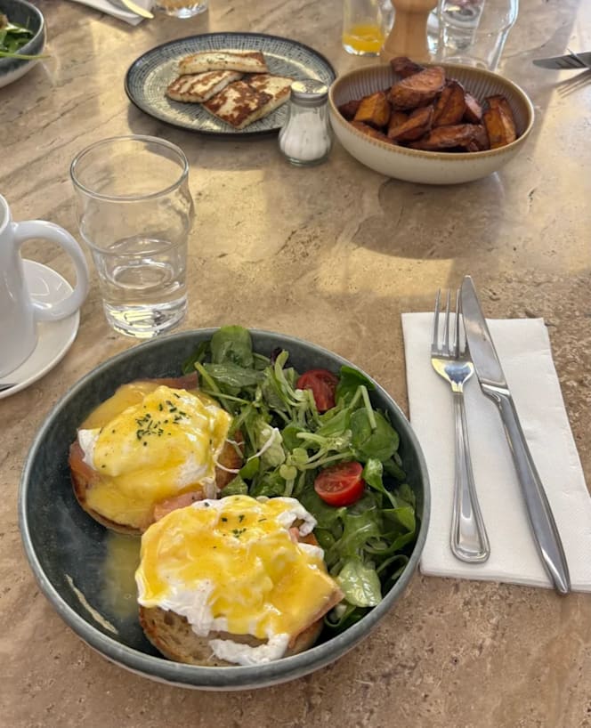 Wiloo Restaurant - 8