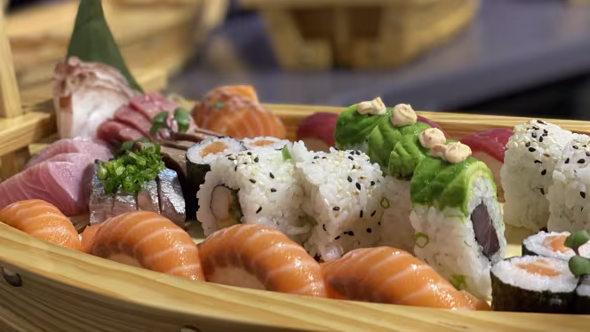 El Rincón del Sushi - 1