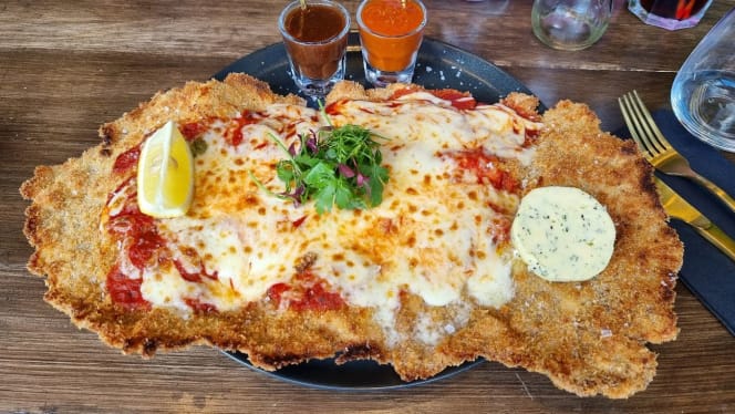 Schnitzel Heaven - 3