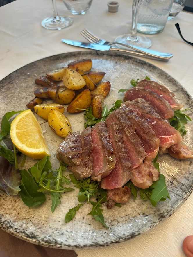 Pizzeria Ristorante Mediterraneo - 5