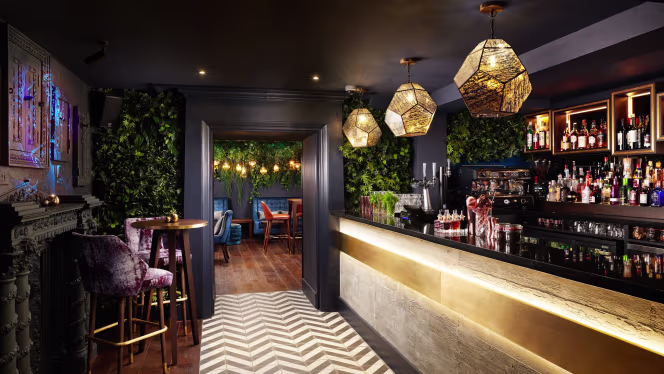 Chez Mal Edinburgh City - 9