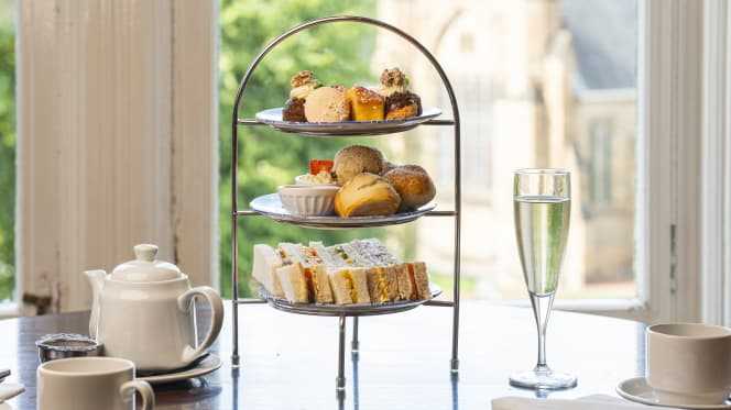 Sherbrooke Castle Hotel Restaurant - Glasgow - 2