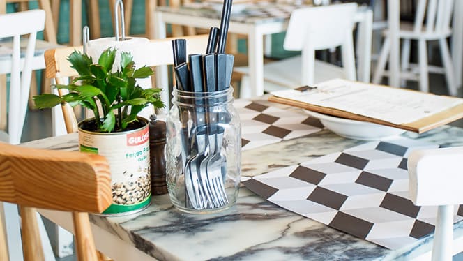 Moules & Gin Cascais - 8