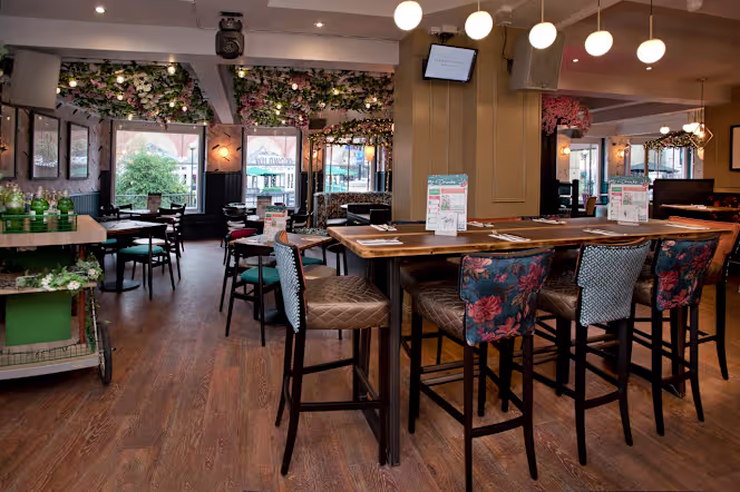 Slug and Lettuce Chelmsford - 5