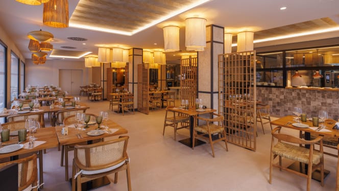 Sesto Senso, Italiano Diverso - 3