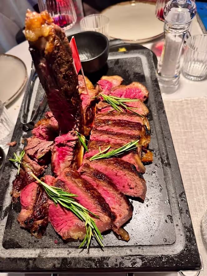 Zon Steakhouse - 5