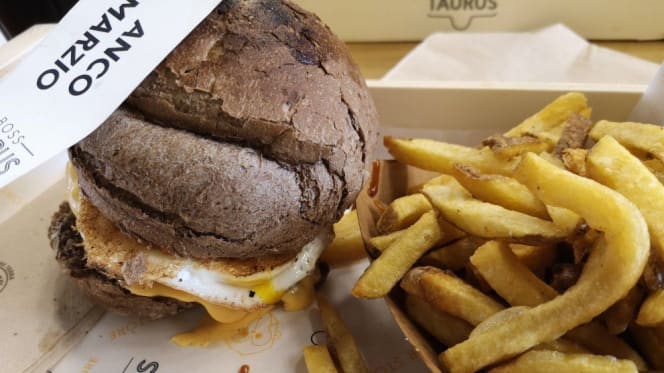 Boss Taurus Burger Store - 6