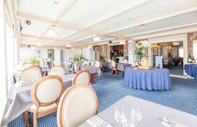 Tamarisk Restaurant - 4