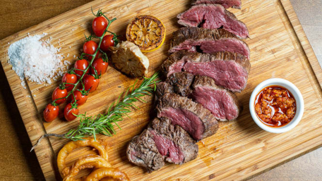 The Club Steakhouse & Rooftop Bar - 6