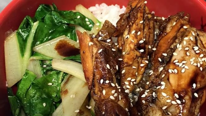 Fujin Sushi Bar & Restaurant - 3