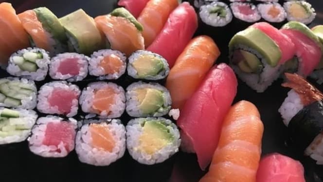 Fujin Sushi Bar & Restaurant - 7