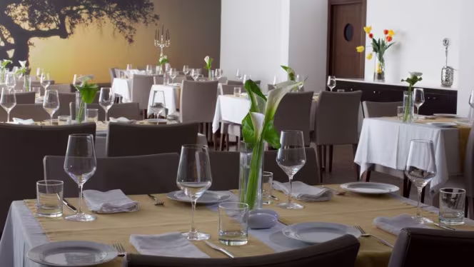 Chaparro Restaurante - Monte Filipe Hotel & SPA - 5