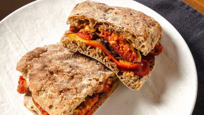 Donna Burgherita - 6