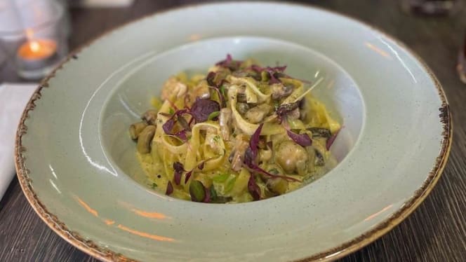 Sam’s Restaurant Clydebank - 7